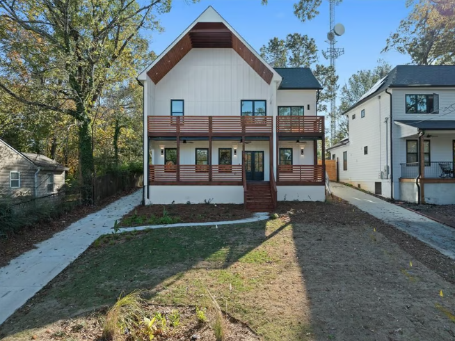 Modern Triplex in Atlanta Westside